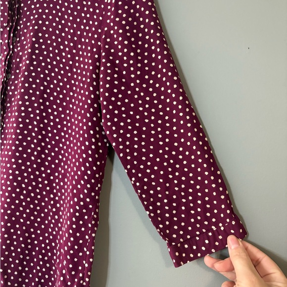 Polka Dot Burgundy Wine size M white polka dot button up 3/4 sleeve Blouse - Picture 3 of 5